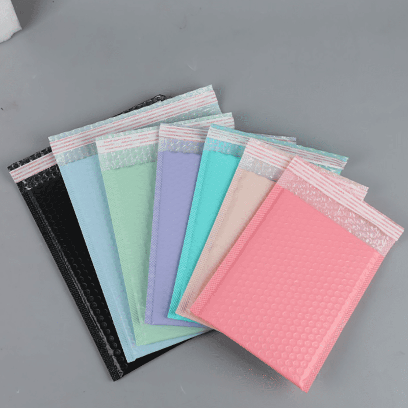 RO-BWE04 Colored co-extruded film thickened bubble bag